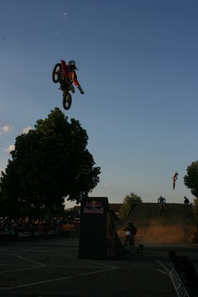 FMX_129