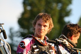 FMX_037